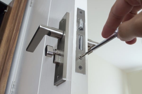 Residential and Commercial Lock Change in Indianapolis